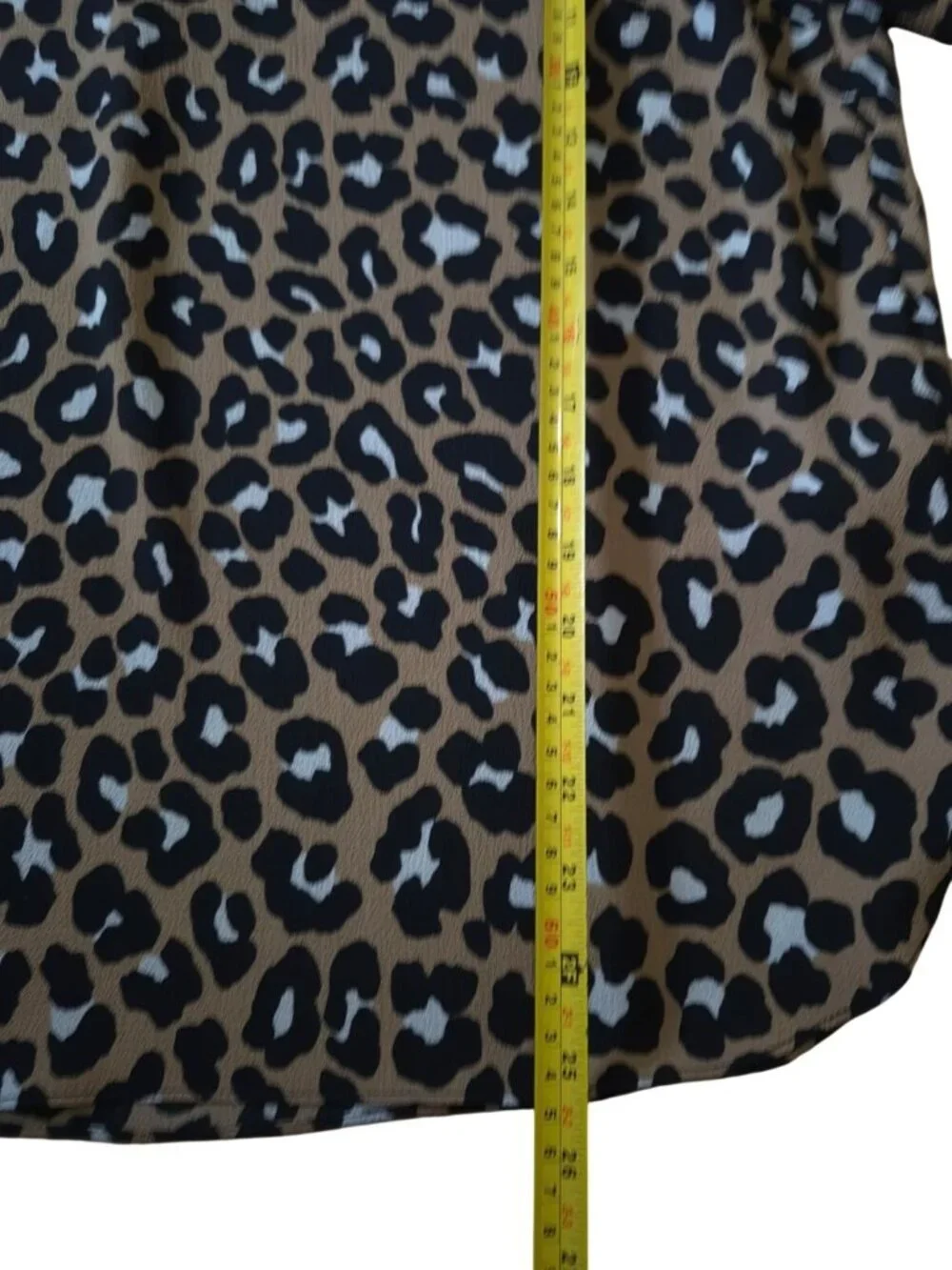 Michael Kors Leopard Print Blouse Tie Sleeve Womens Size M Animal Print Top.